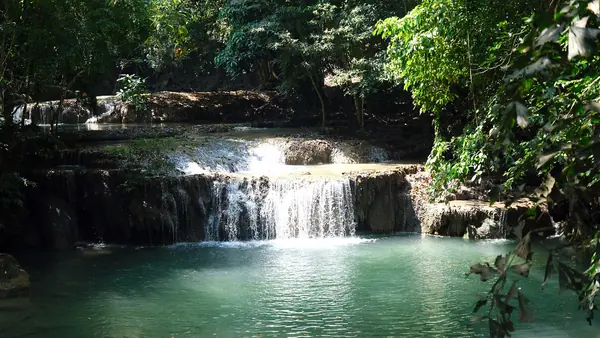 ลานกางเต็นท์ อุทยานแห่งชาติเอราวัณ