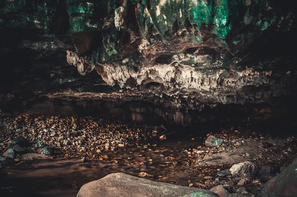 เขากำแพง